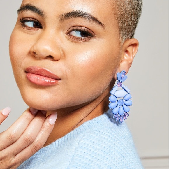 STELLA & DOT Heck Yes Statement Earrings - Picture 2 of 2